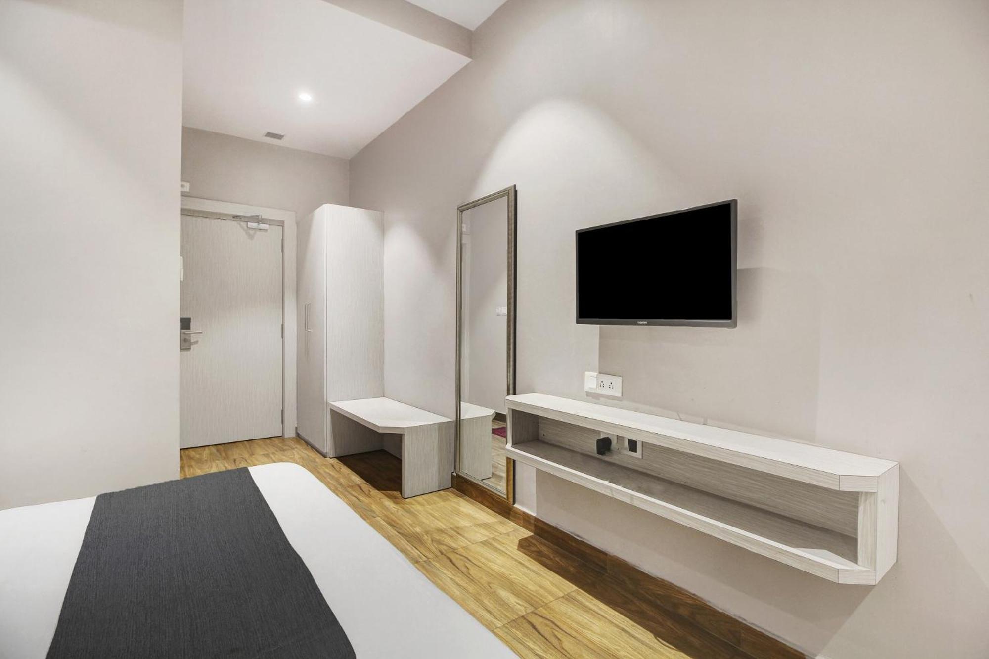 Townhouse Oak Sohotel Haora Экстерьер фото